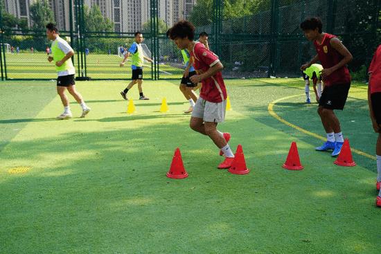 开云平台-比勒斯利亚发表感言，球队备战严谨态度的简单介绍