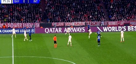 国家队在比赛中力克对手,晋级 国家队在比赛中力克对手,晋级