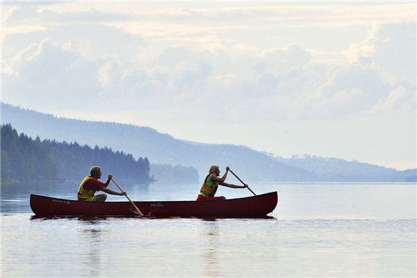 芬兰女子划船队夺冠,令人惊叹 芬兰女子划船队夺冠,令人惊叹