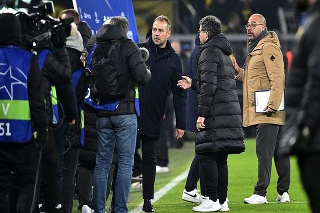 开云体育在线-巴萨主帅战术大胆，改写球队不利势态的简单介绍