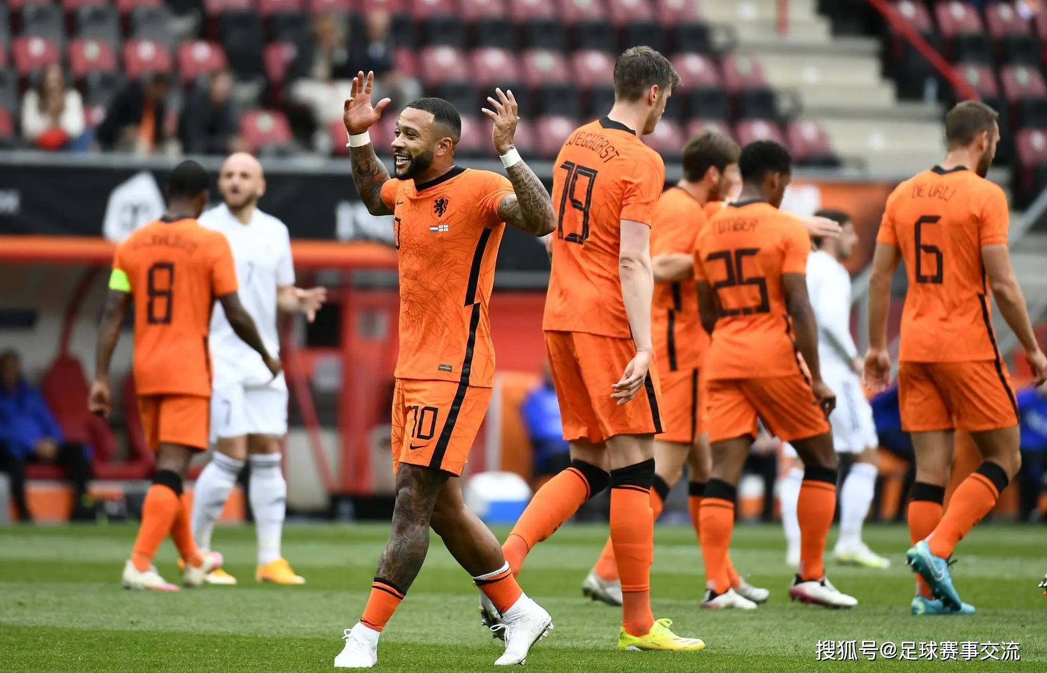 关于荷兰队面临难关,失去晋级八强机会的信息 关于荷兰队面临难关,失去晋级八强机会的信息