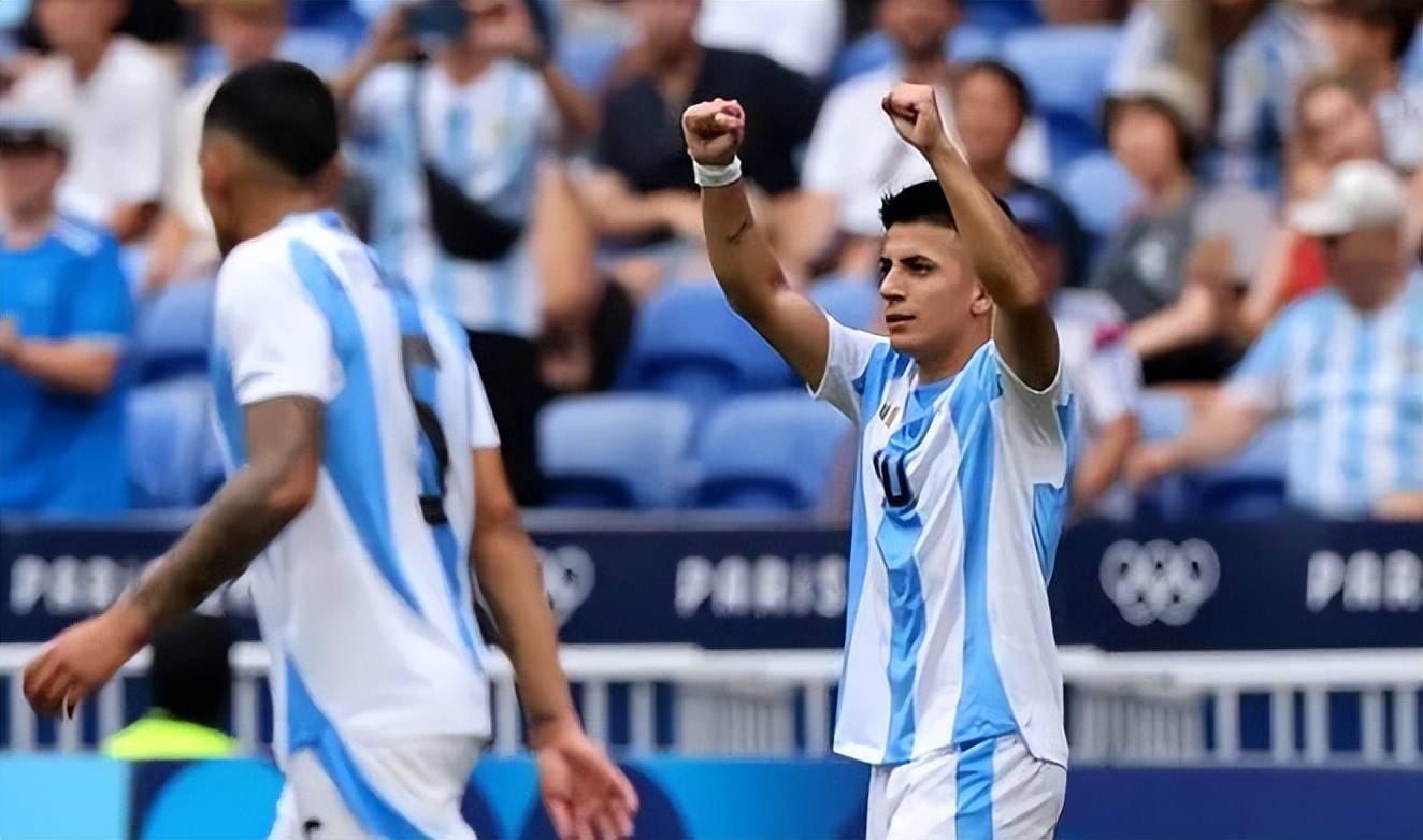 南美球队表现抢眼，晋级八强