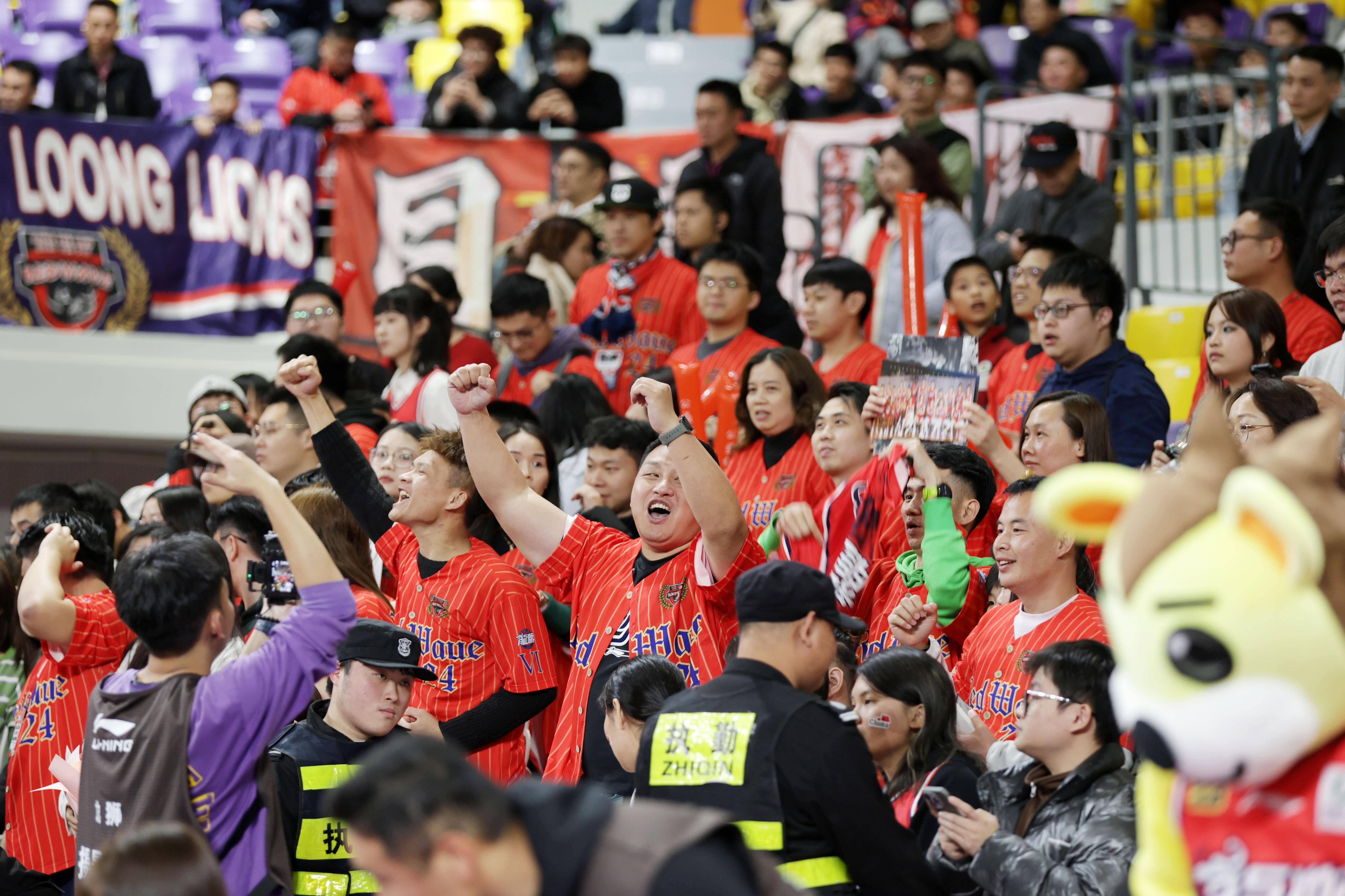 广州队惊险击败四川队,实现逆袭胜利的简单介绍 广州队惊险击败四川队,实现逆袭胜利的简单介绍