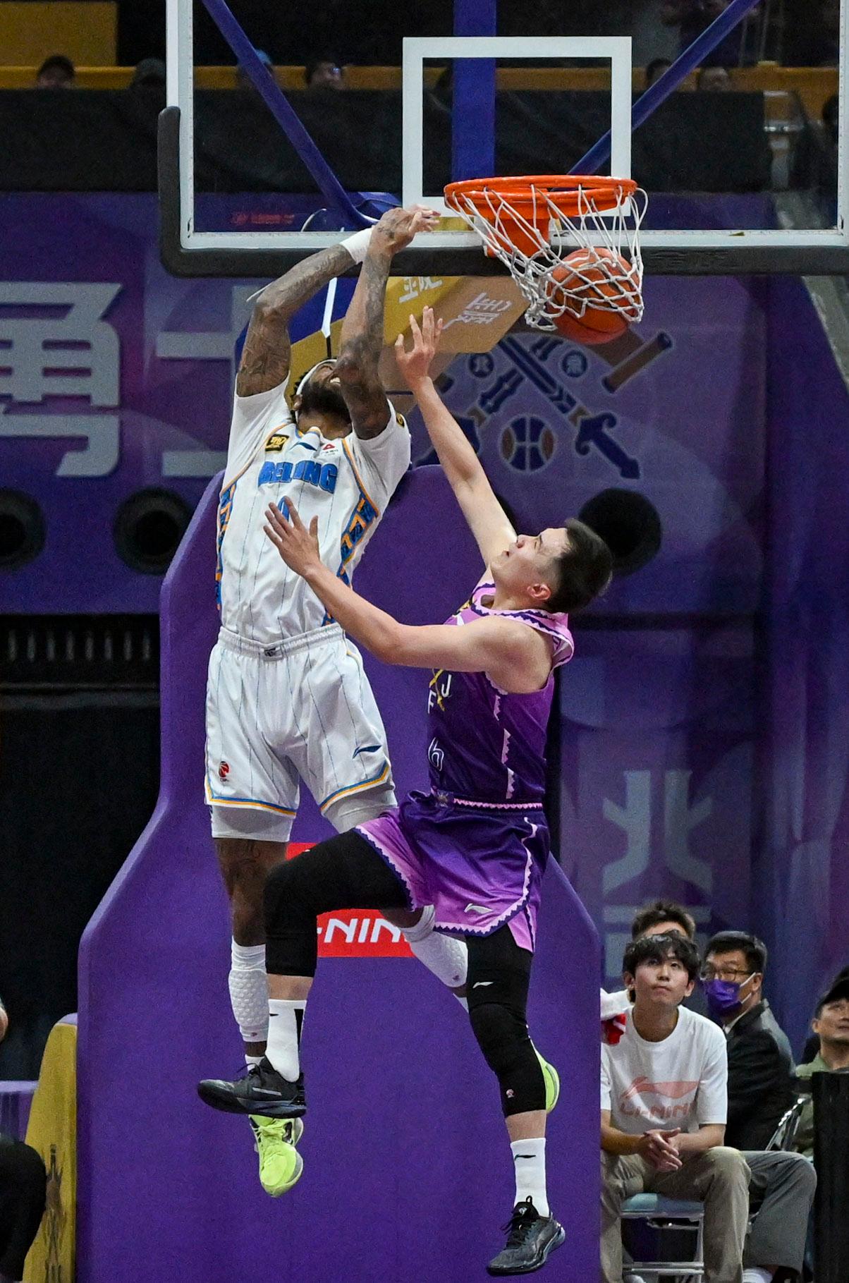 关于北京控股球队战绩出色,雄心壮志备战的信息 关于北京控股球队战绩出色,雄心壮志备战的信息