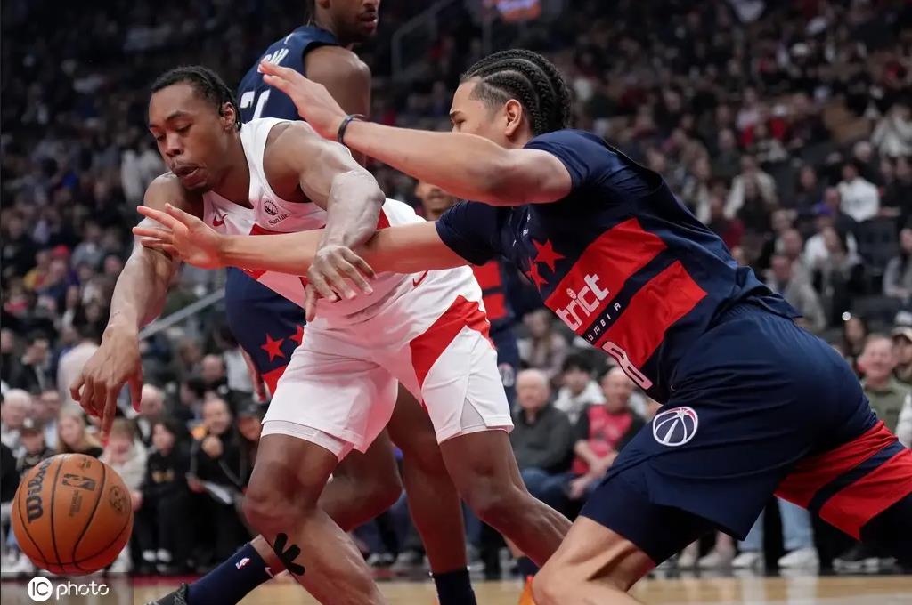 热火队主场击败猛龙队 热火队主场击败猛龙队