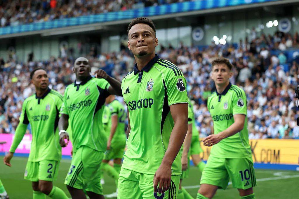 关于博尔顿主场击败富勒姆,升级形势一片光明,保级尚无忧的信息 关于博尔顿主场击败富勒姆,升级形势一片光明,保级尚无忧的信息