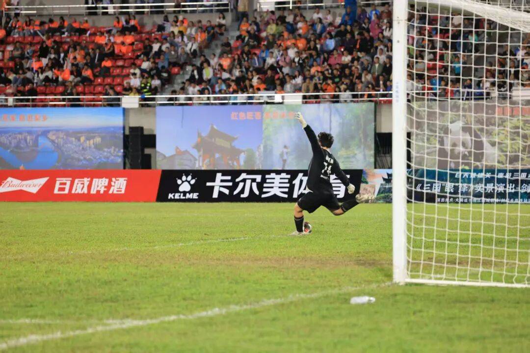 美洲足球联赛精彩对抗展现实力