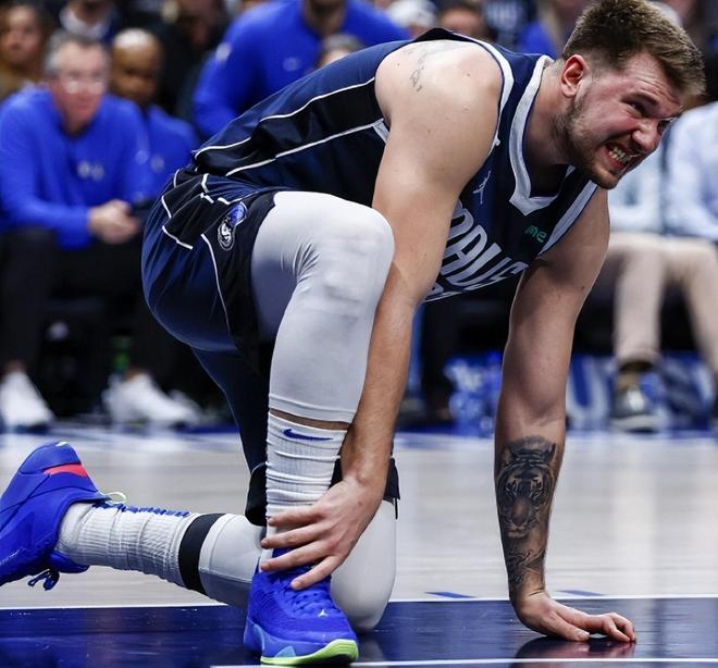 科尔多瓦确认主力伤停,战术临时调整备战 科尔多瓦确认主力伤停,战术临时调整备战