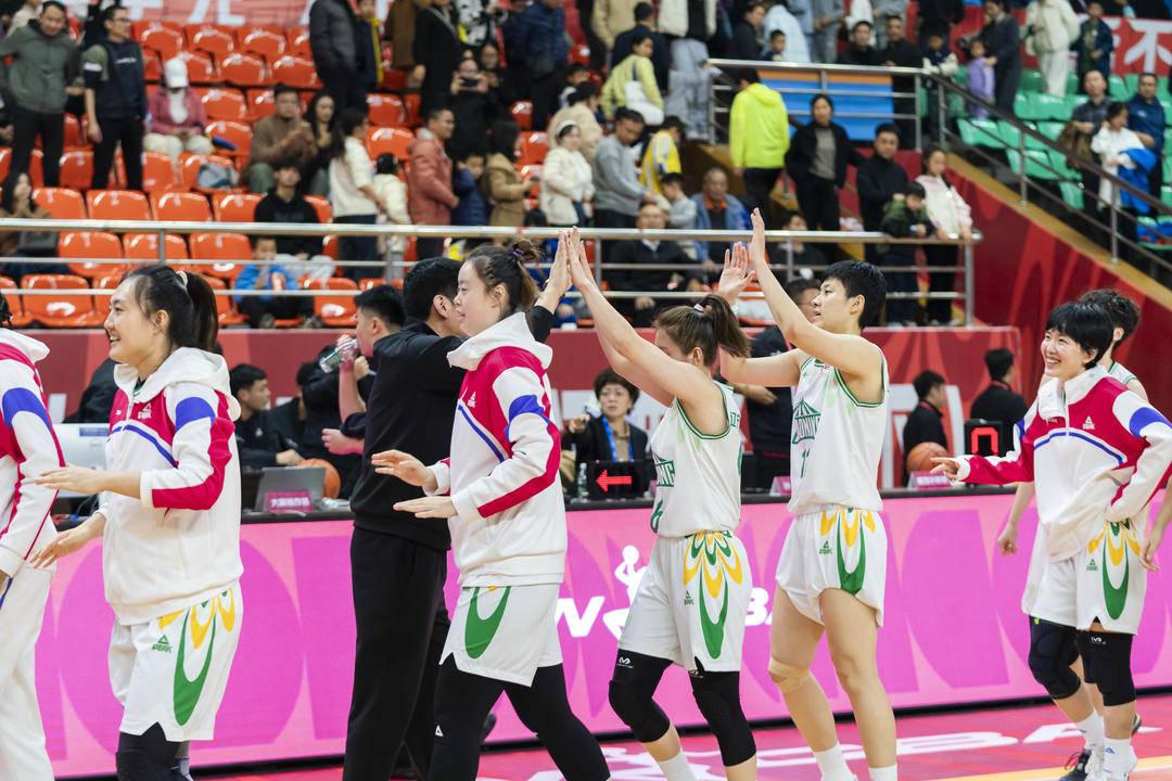 开云体育入口-队员在比赛中发挥出色得到媒体点赞