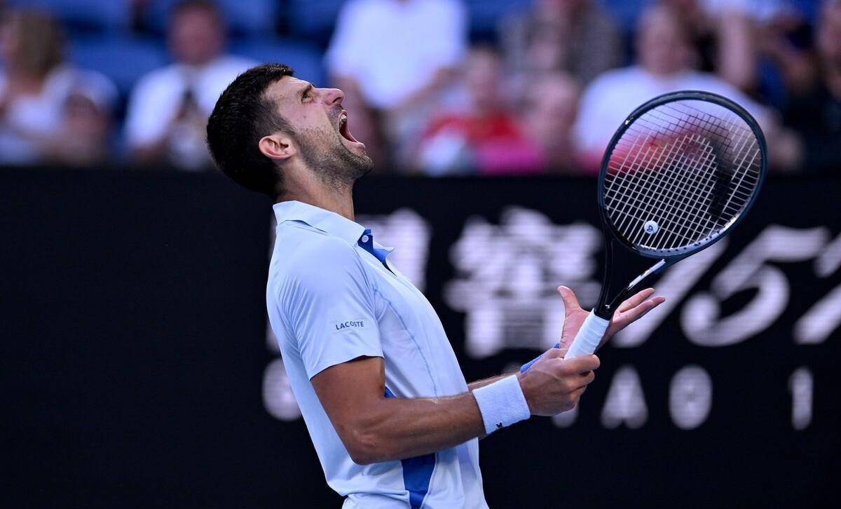 欧洲网球队逆转西班牙网球队，费德勒关键制胜的简单介绍