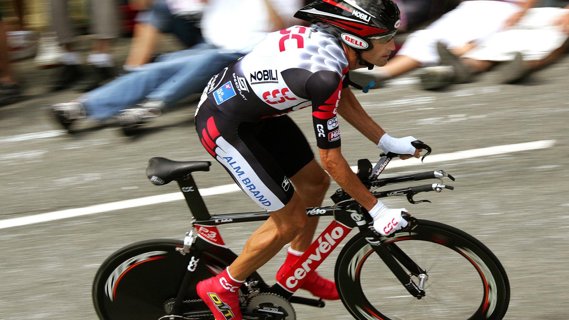 开云下载-归化传奇莫德里奇一剑封喉，瑞典争冠战逆转希腊登顶