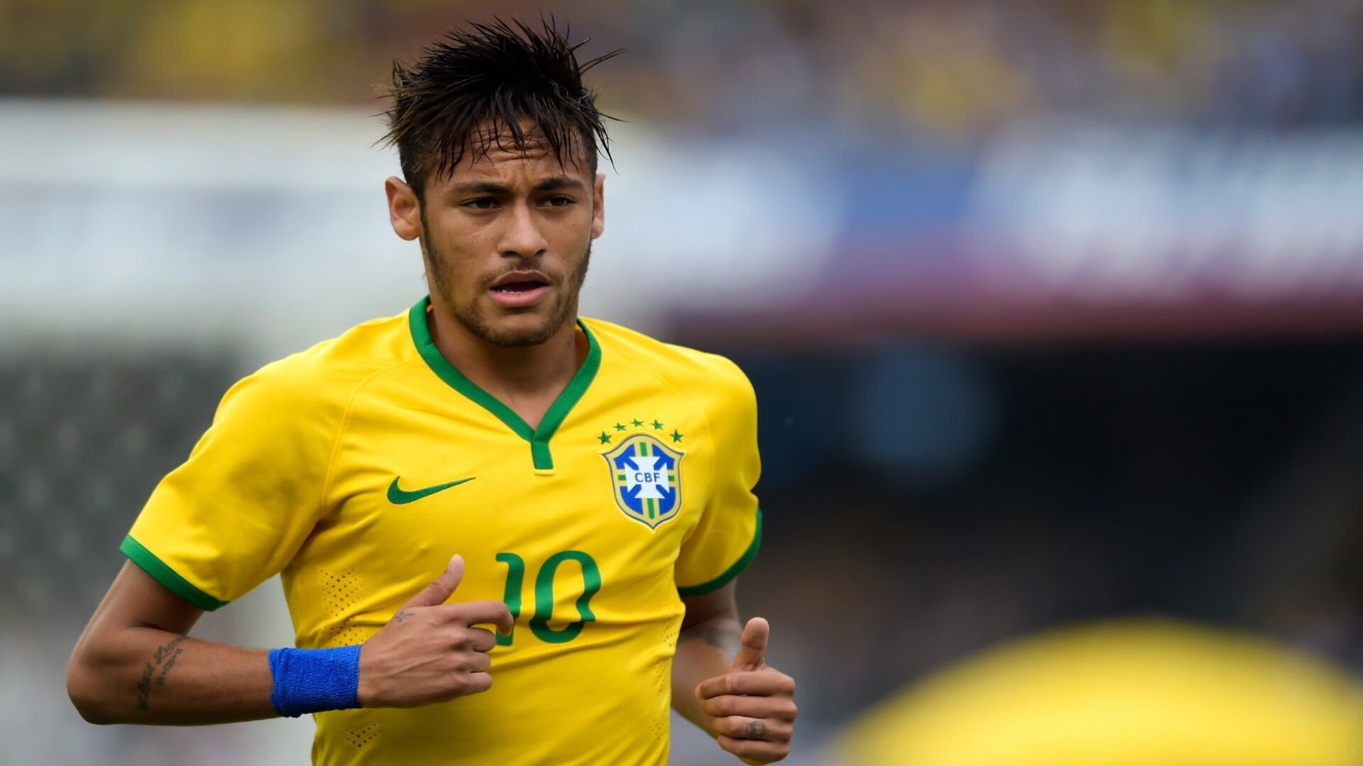 开云体育app-东方壁垒的黄昏，当艺术足球碾过武士魂，萨内以肩为桥